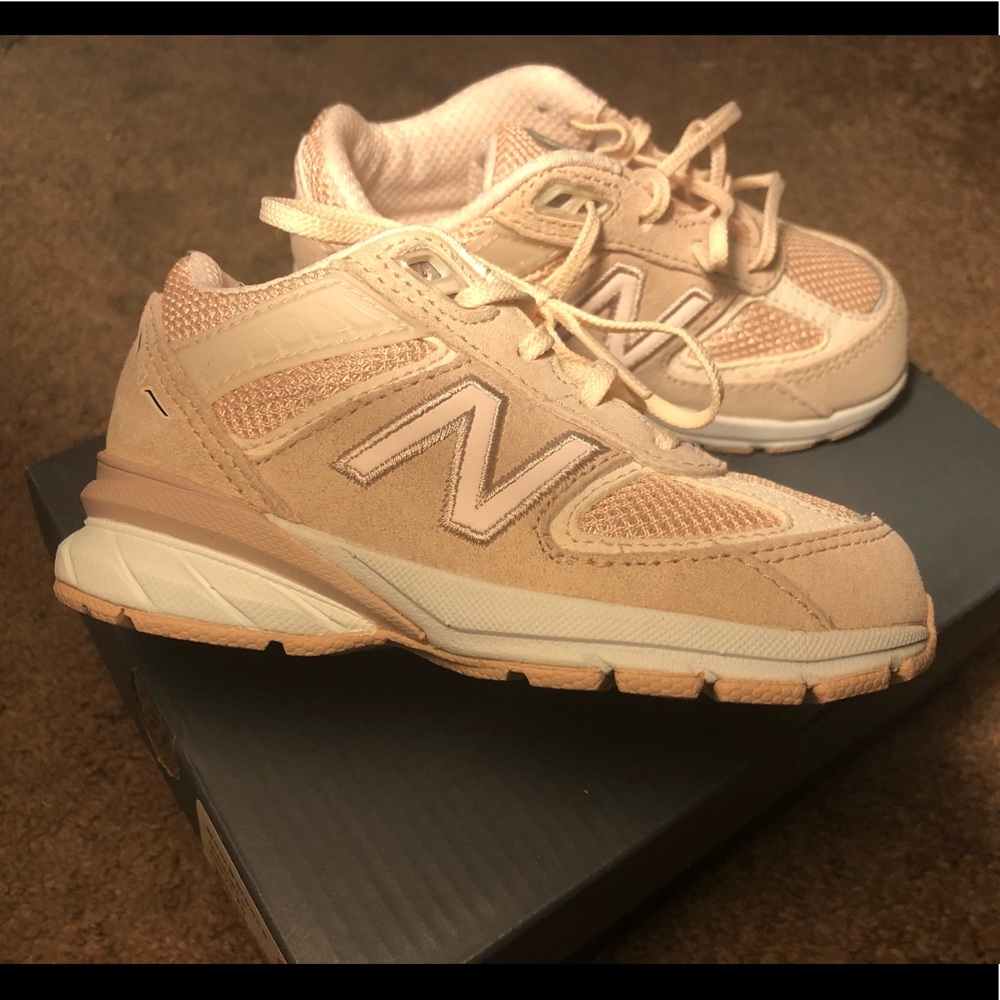 New balance 990’s sneakers